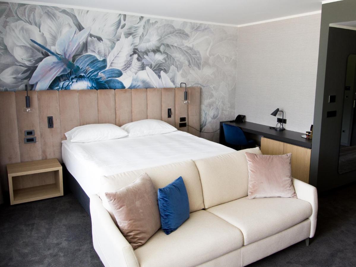 Elegans Hotel Brdo Kranj Luaran gambar