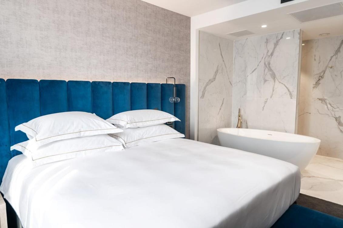 Elegans Hotel Brdo Kranj Luaran gambar