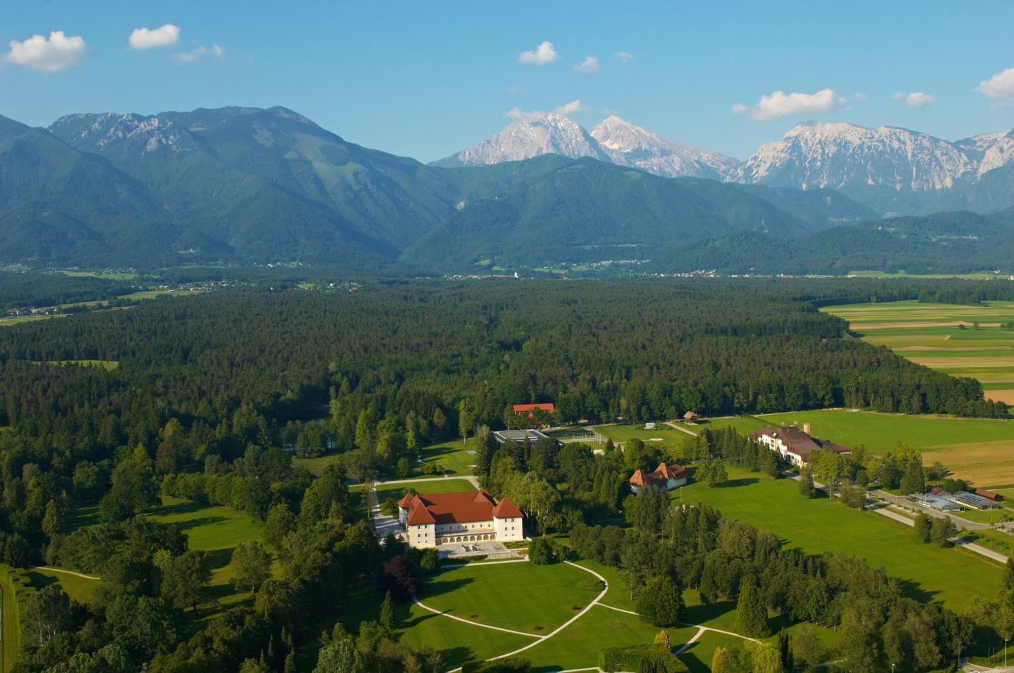 Elegans Hotel Brdo Kranj Luaran gambar
