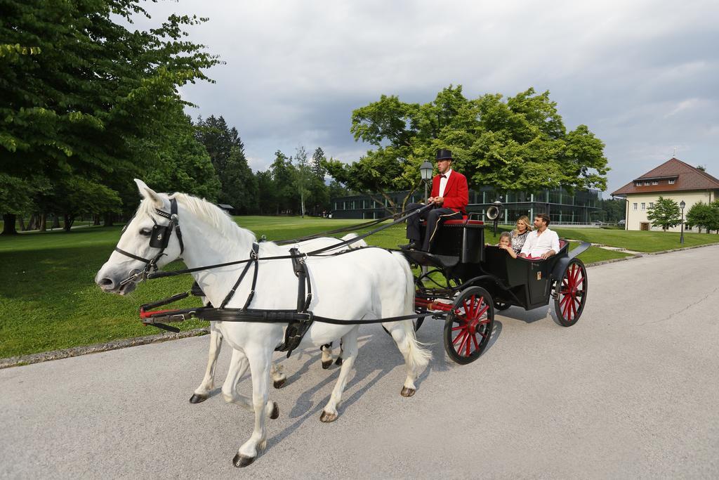 Elegans Hotel Brdo Kranj Luaran gambar
