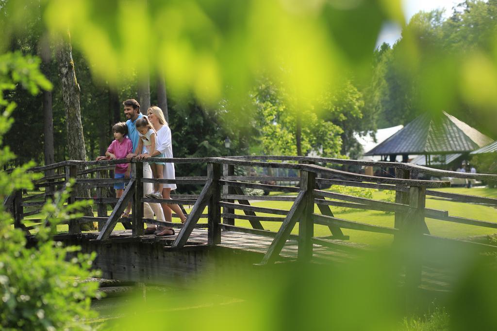 Elegans Hotel Brdo Kranj Luaran gambar