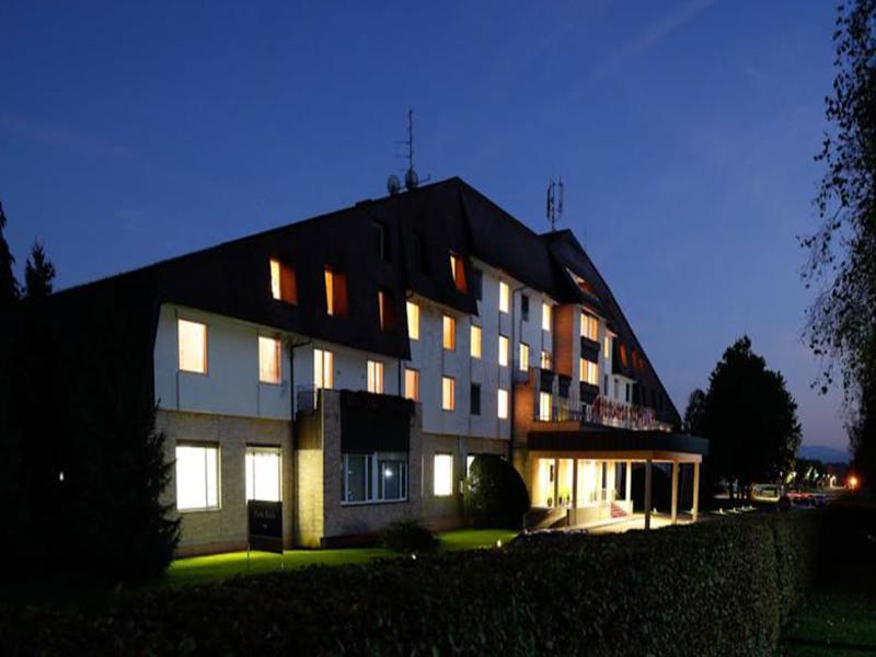 Elegans Hotel Brdo Kranj Luaran gambar